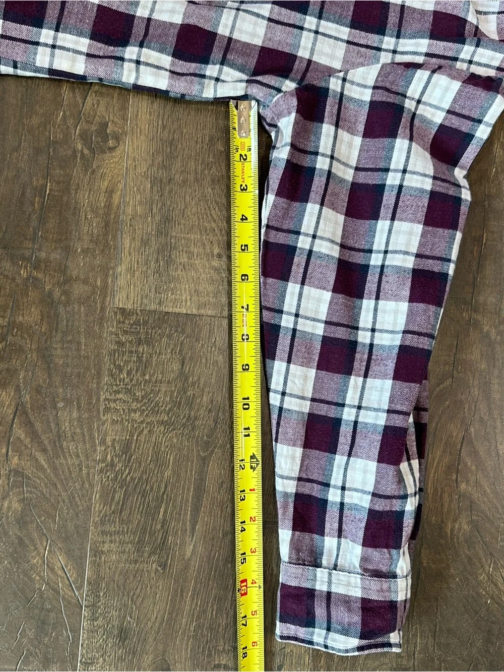 Towncraft Men’s Plaid Flannel Button Down Shirt Large Burgundy Cream 100% Cotton